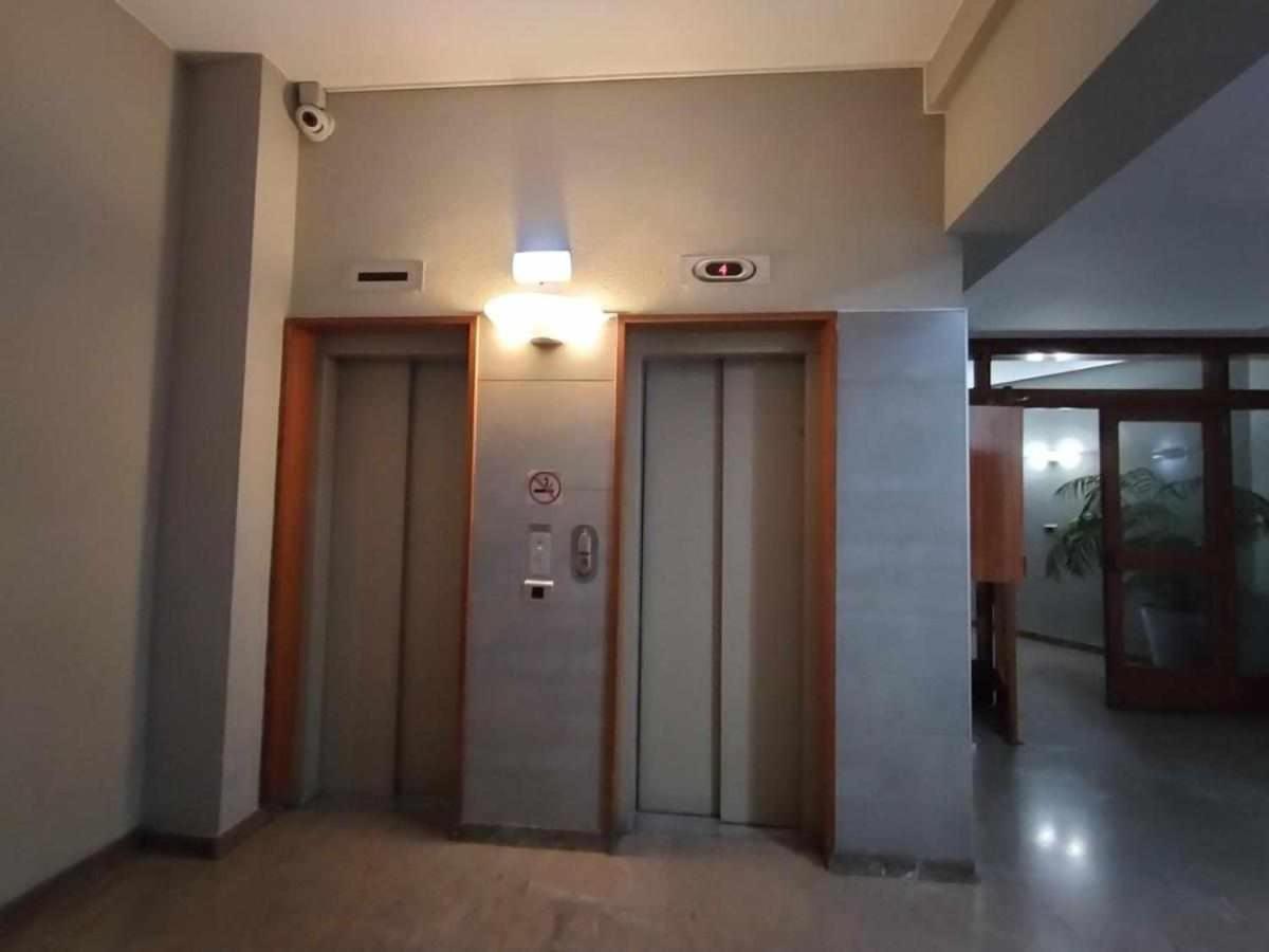 Apartamenticos Plaza Del Pilar III Сарагоса Экстерьер фото
